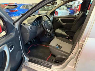 Dacia Duster Vendesi dacia daster usata Bagnolo in Piano
