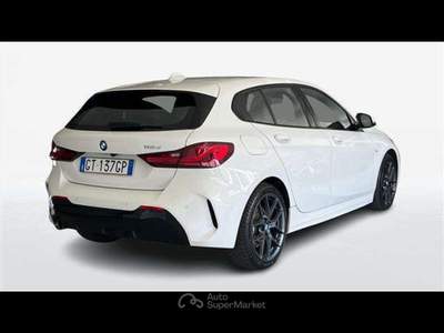 BMW Serie 1 116d 116 Serie 1 5 Porte 116d SCR MSport DCT Bianco usata Empoli