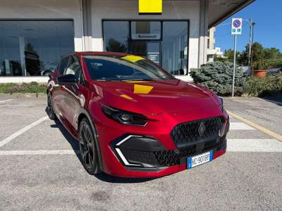 Renault Clio E-Tech 160 CV - Esprit Alpine Rosso usata Lanciano