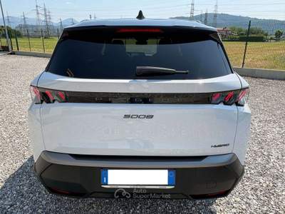Peugeot 5008 5008 III 2024 1.2 hybrid GT 145cv 7 POSTI e-dcs6 usata Gorlago