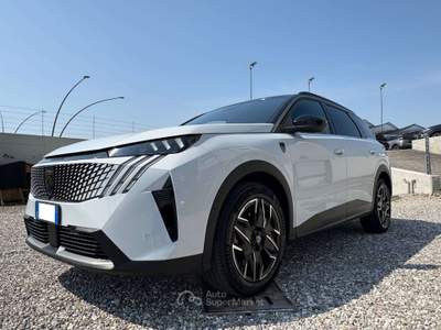 Peugeot 5008 5008 III 2024 1.2 hybrid GT 145cv 7 POSTI e-dcs6 usata Gorlago