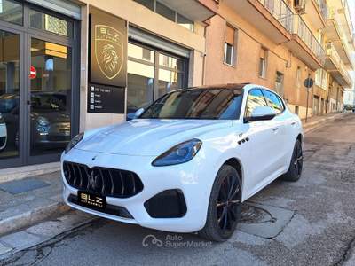 Maserati Grecale MHEV 250 CV AWD GT Bianco usata Castellana Grotte