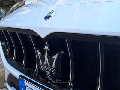 Maserati Grecale MHEV 250 CV AWD GT Bianco usata Castellana Grotte