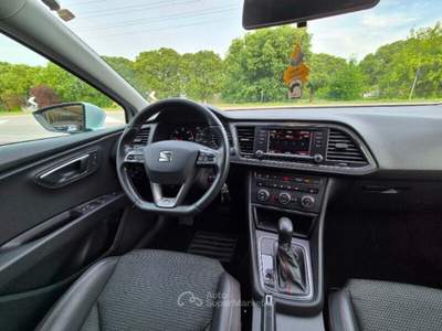 Seat Leon Leon 2.0 TDI 184 CV DSG 5p. FR Bianco usata Ferrara