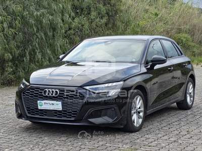 Audi A3 AUDI A3 SPB 30 TDI S tronic Business Nero usata CATANZARO