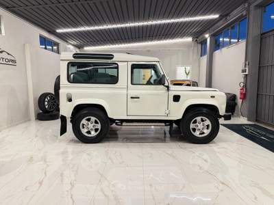 Land Rover Defender Station Wagon S Bianco usata Latina