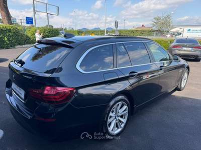 BMW Serie 5 520d 520 D TOURING LED KAMERA PELLE TETTO PDC Nero usata Ciampino