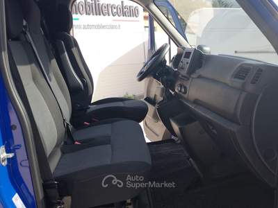 Renault Master FG TA L1 H2 T33 dCi 135 ICE 3 Posti Blu/Azzurro usata Isernia