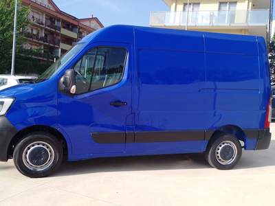 Renault Master FG TA L1 H2 T33 dCi 135 ICE 3 Posti Blu/Azzurro usata Isernia