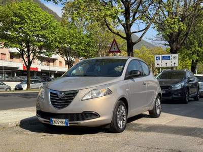 Lancia Ypsilon Ypsilon 1.2 69 CV 5 porte S&S Platinum Bronzo usata SAREZZO