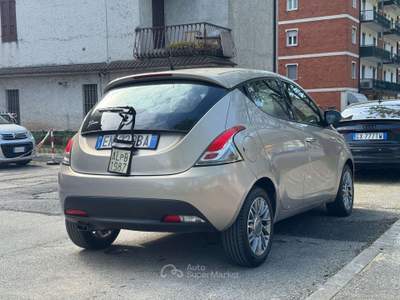 Lancia Ypsilon Ypsilon 1.2 69 CV 5 porte S&S Platinum Bronzo usata SAREZZO