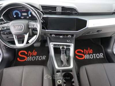 Audi Q3 35 TDI S tronic Business Sport Uniprop. Argento usata Fano