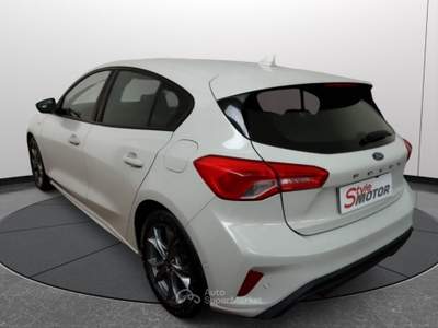 Ford Focus 1.5 EcoBlue 120 CV automatico 5p. ST-Line Co-Pilot Bianco usata Fano