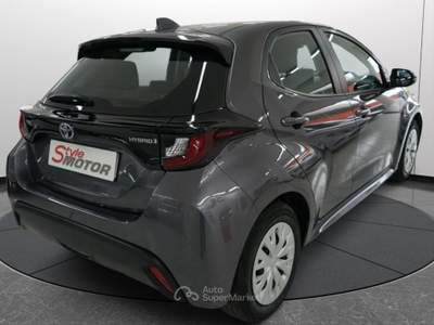 Toyota Yaris 1.5 Hybrid 5 porte Business Grigio usata Fano