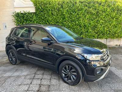 Volkswagen T-Cross 1.0 TSI DSG 110 DIGITAL-COCKPIT Nero usata Alberobello