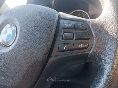 BMW Serie 3 318d 318 318d Touring Business Advantage aut. Nero usata Assisi