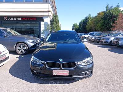 BMW Serie 3 318d 318 318d Touring Business Advantage aut. Nero usata Assisi