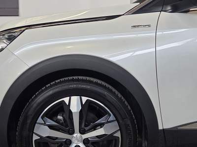 Peugeot 3008 1.5.130 cv gt line Bianco usata Cattolica