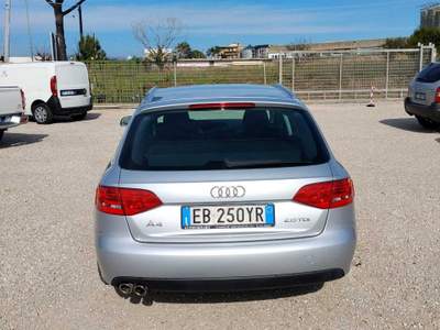 Audi A4 A4 Avant 2.0 TDI 120CV F.AP. Start Adv. (88 kw) Argento usata Sant'Anastasia