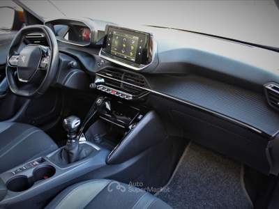 Peugeot 2008 ottime condizioni interne ed esterne un anno di garanzia Arancione usata Pergine Valsugana