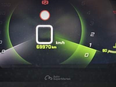 Peugeot 2008 ottime condizioni interne ed esterne un anno di garanzia Arancione usata Pergine Valsugana
