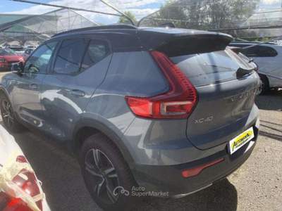 Volvo XC40 D3 AWD Geartronic Business Grigio usata Besozzo