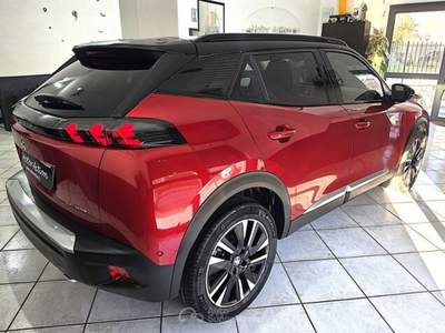 Peugeot 2008 Peugeot 2008 1.5 bluehdi GT Line EAT8 Neopatentati Rosso usata Scafati