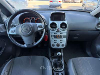 Opel Corsa Corsa 5p 1.2 One c/clima 85cv Nero usata Lallio