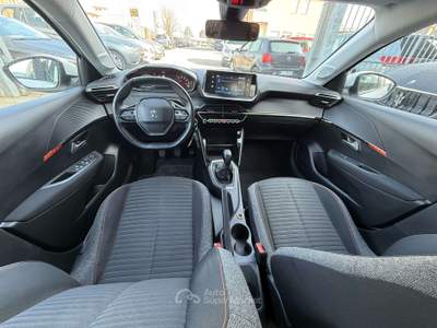 Peugeot 208 1.2 NEOPATENTATI Bianco usata Lallio