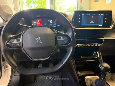 Peugeot 208 In perfette condizioni e pronta a viaggiare con te Bianco usata Quarrata