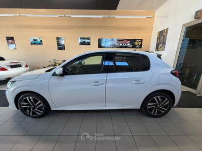 Peugeot 208 In perfette condizioni e pronta a viaggiare con te Bianco usata Quarrata