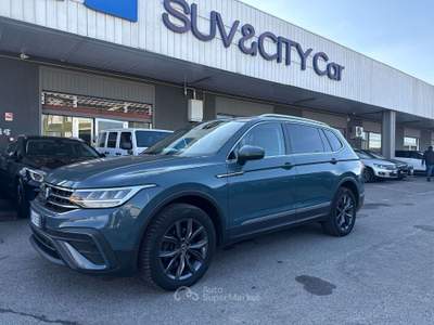 Volkswagen Tiguan Allspace 2.0 tdi 7 POSTI Grigio usata Lallio