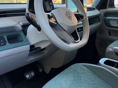 Volkswagen ID.3 ID Buzz Passo Corto 77 kWh Pro IVA ESPOSTA Verde usata Cantù