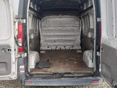 Renault Master trafic T29 2.0 dci 115cv L1H2 trafic T29 2.0 dci 115cv L1H2 Bianco usata Prato