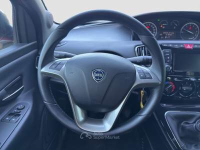 Lancia Ypsilon UNICO PROPRIETARIO, GARANZIA 12 MESI Rosso usata Bologna