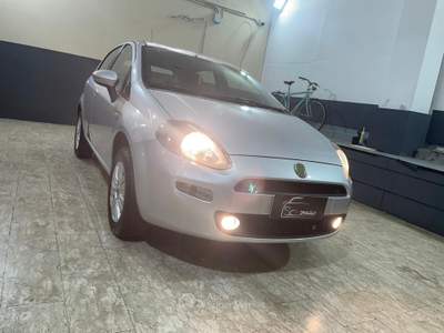 Fiat Punto 5 porte Natural Power Virgin Radio Grigio usata Giugliano in Campania
