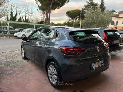 Renault Clio UNICO PROPRIETARIO, NO FUMATORI, NEO PATENTATI usata Città di Castello