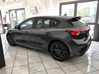 Ford Focus Ford Focus 1.5 ecoblue ST-Line 120cv auto Grigio usata Scafati