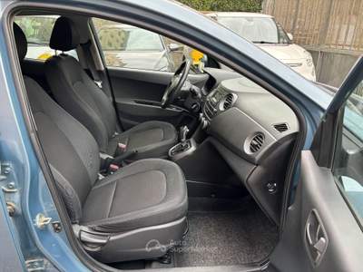Hyundai i10 Comfort A/T PREZZO REALE UNIPROPRIETARIO Grigio usata Genova