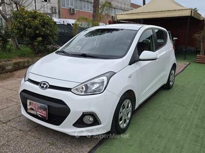 Hyundai i10 1.0 LPGI Econext Sound Edition Bianco usata Pomezia