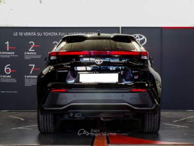 Toyota C-HR 2.0 hev GR Sport Premiere Awd-i e-cvt Argento usata Saint-Christophe