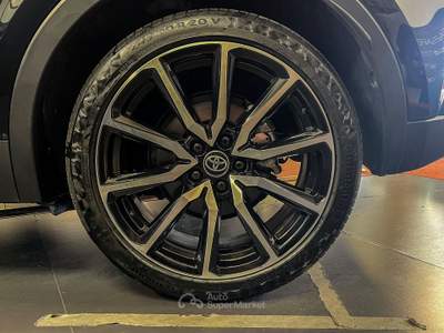 Toyota C-HR 2.0 hev GR Sport Premiere Awd-i e-cvt Argento usata Saint-Christophe