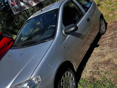 Fiat Punto Classic 1.2 3 porte Grigio usata Bucine