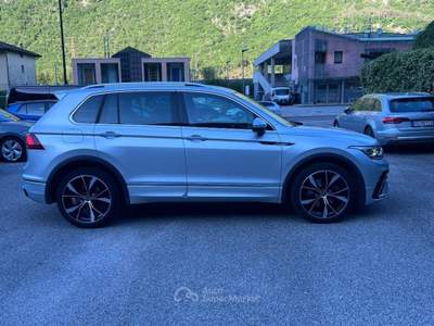 Volkswagen Tiguan 2.0 TSI DSG 4MOTION R-Line Grigio usata Ala