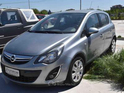 Opel Corsa 1.2 5 porte Edition Grigio usata Telese Terme