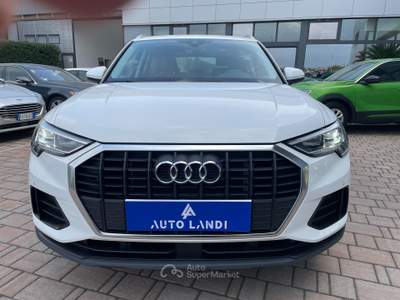 Audi Q3 45 1.4 TFSIe Business S-Tronic Bianco usata Sarego