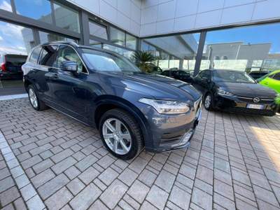 Volvo XC90 2.0 B5 Core AWD 7 posti Blu/Azzurro usata Sarego