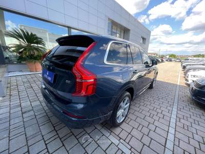 Volvo XC90 2.0 B5 Core AWD 7 posti Blu/Azzurro usata Sarego