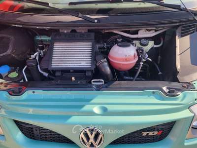 Volkswagen Multivan 2.5 tdi GL usata Vandoies