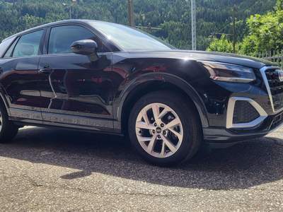 Audi Q2 30 2.0 tdi Business Advanced/Gancio traino/LED Nero usata Vandoies
